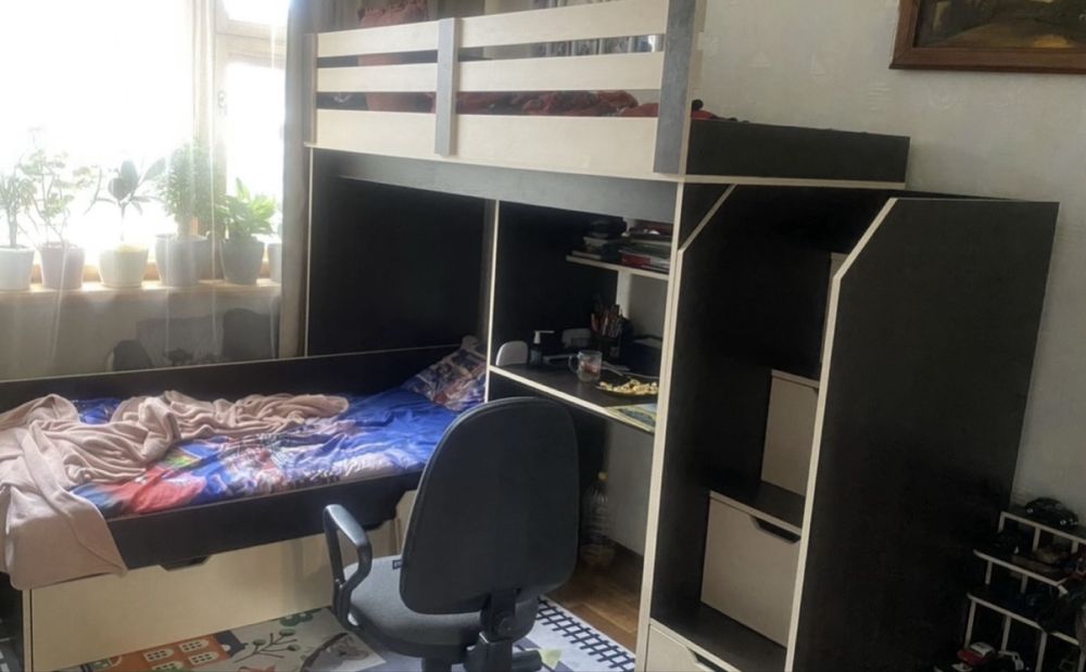 Продам дитячий модульний комплекс: двоярусне ліжко