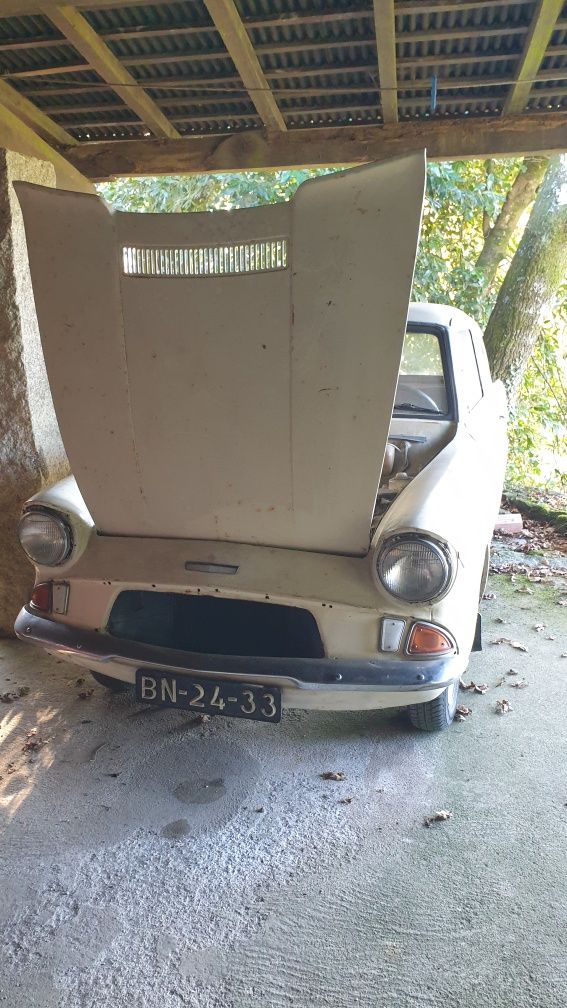 Ford Anglia vendo ou troco por outro clássico