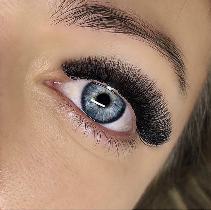 Нарощування вій (Наращивание ресниц) Вишенка