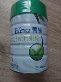 Abbott Eleva Organic 3 дитяча молочна каша суміш 900 г