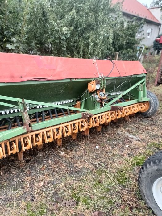 Siewnik zbożowy Amażone 4m