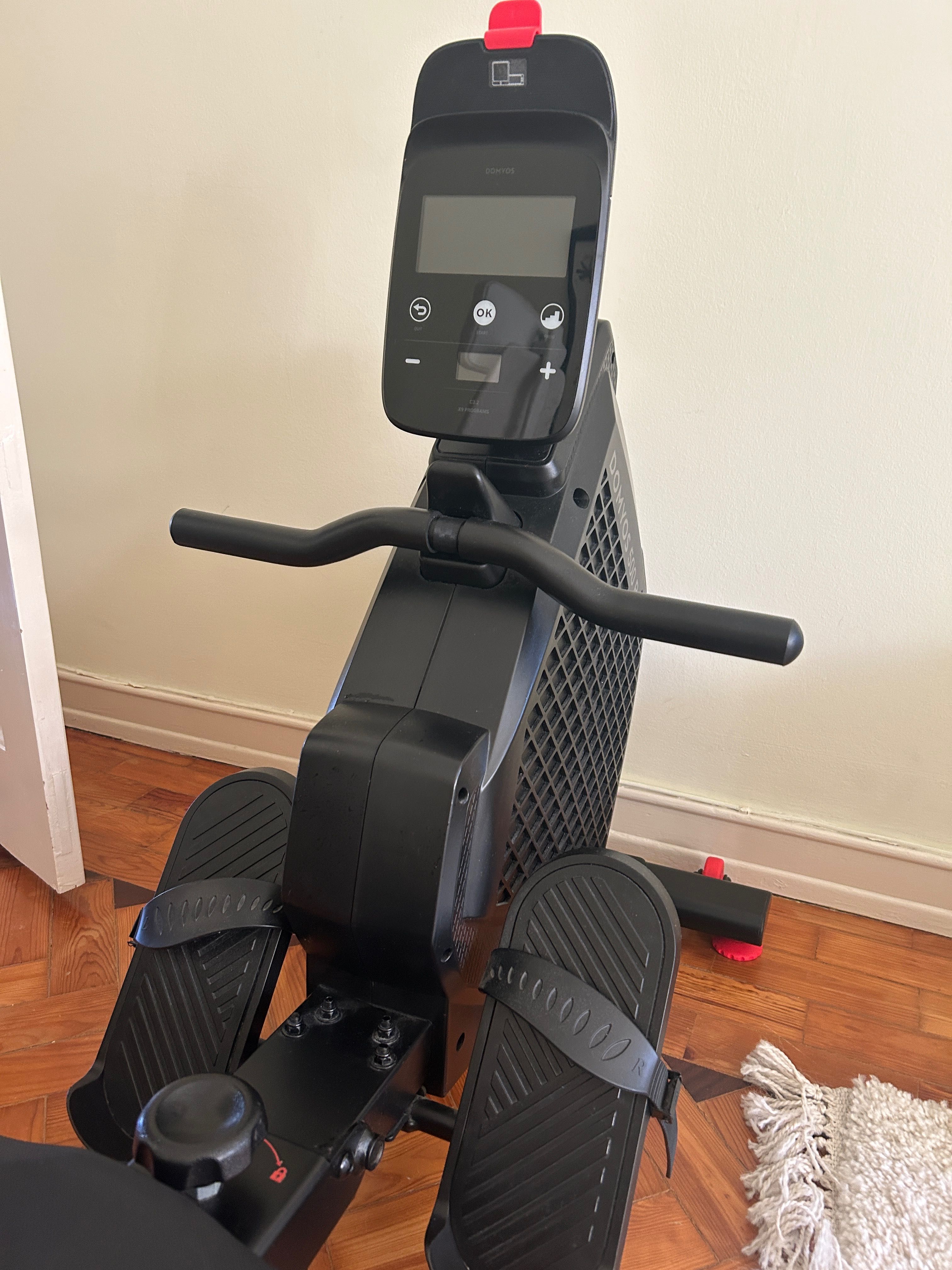 Máquina de remo Domyos 500 B – Funcional, Dobrável, Excelente Estado