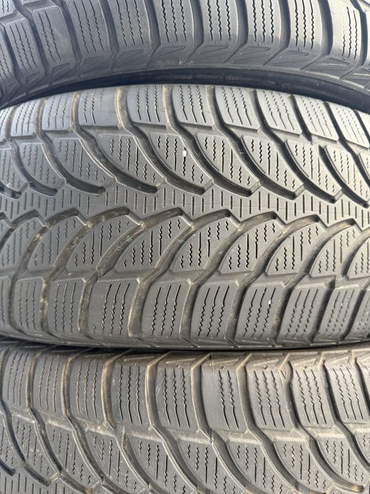 205/60/16 Bridgestone Blizzak LM-32