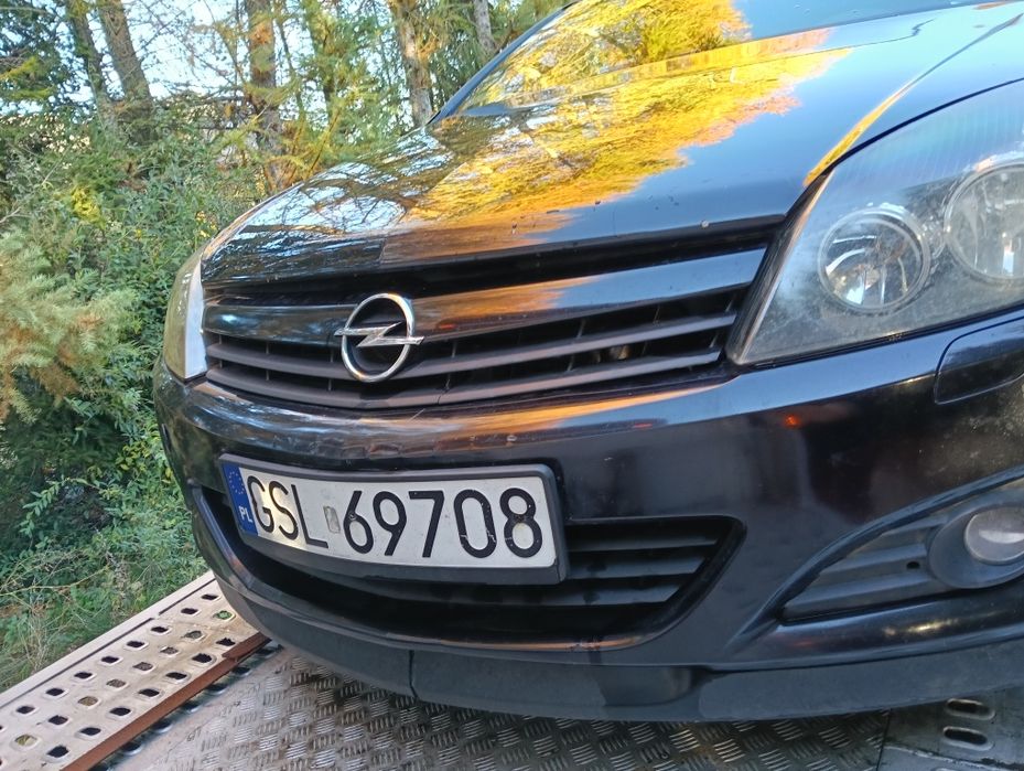 Opel Astra H GTC 1.9 CDTI 2005r