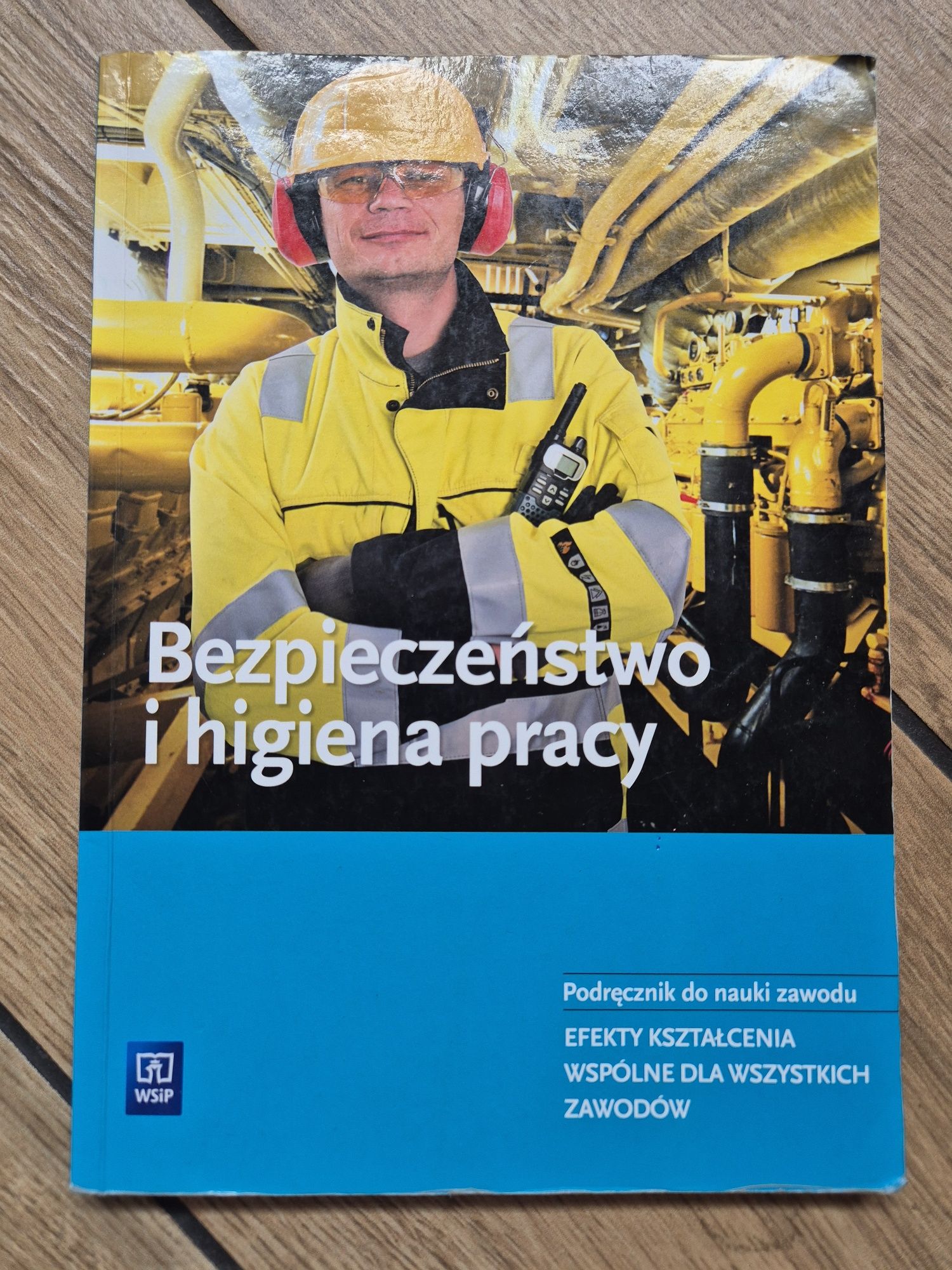 Książka bezpieczeństwo i higiena pracy