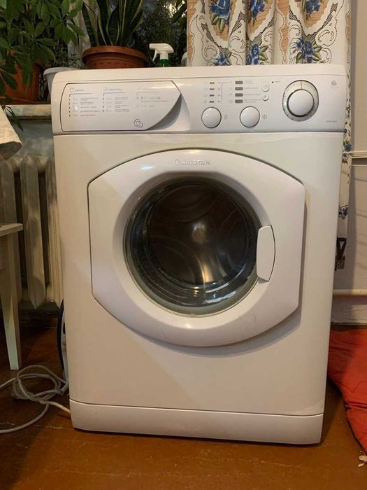 Стиральная машина Ariston AVSL 800 (CSI) V - под ремонт / на запчасти