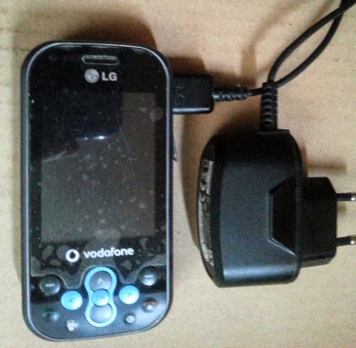 LG KS360 - Telefon bez Simlock,a
