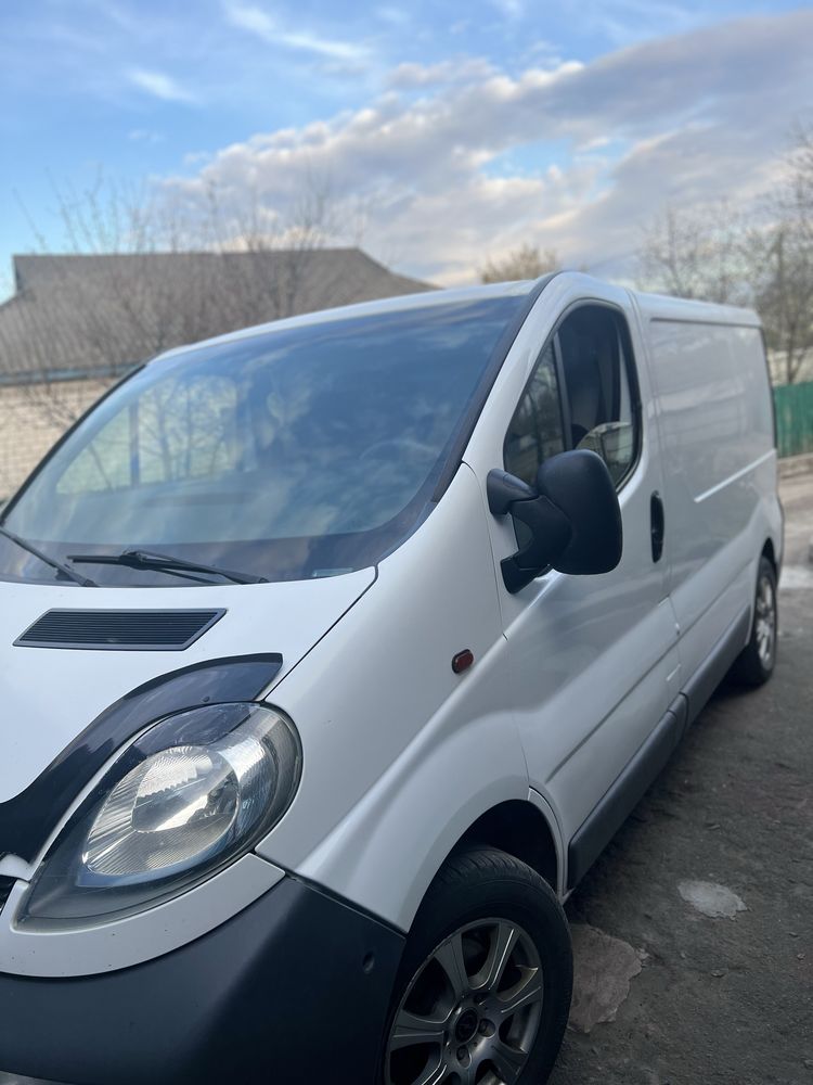 Opel Vivaro 2004р