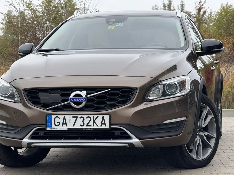 Volvo V60 Cross Country V60 Cross Country T5