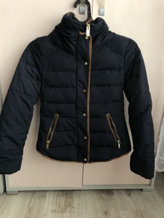 Пуховик Zara синього кольору