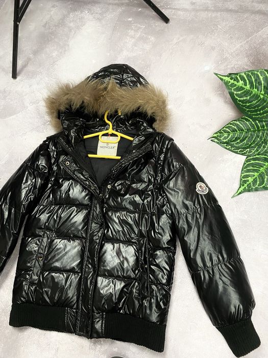 Пуховик / жилетка Moncler жіноча розмір XS/S