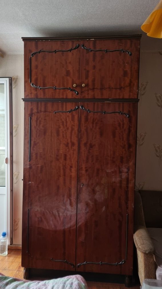 Продам шкаф шафу