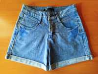 Женские джинсовые шорты (размер XS/S)