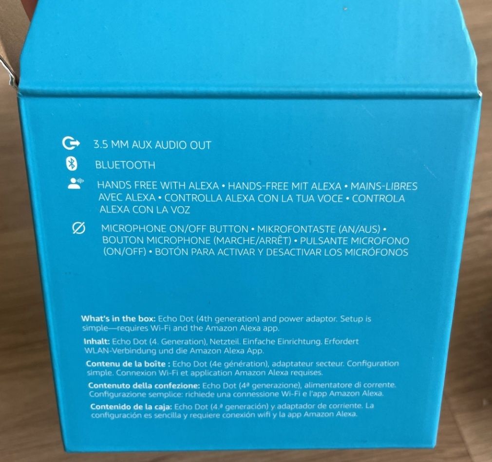 Głośnik Amazon Alexa z przenośną podstawą do ładowania