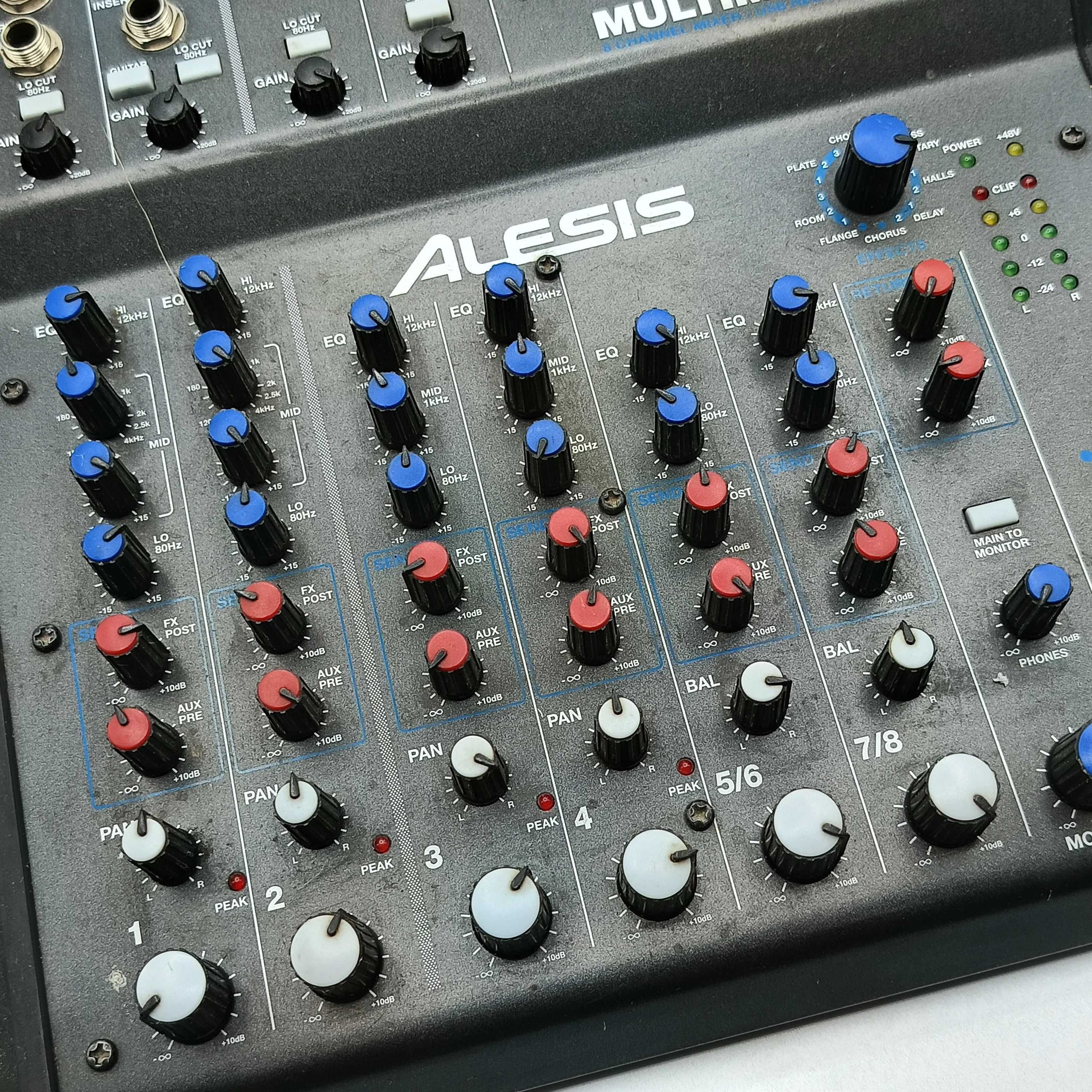 Mikser muzyczny Alesis Multimix 8 USB FX #możliwa wysyłka