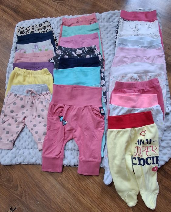 Ubranka dla dziewczynki