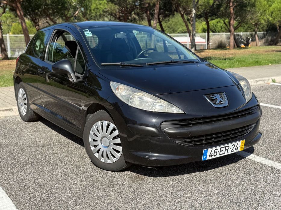 Peugeot 207 1.4 HDI estimado livro de revisões na Bosch car service