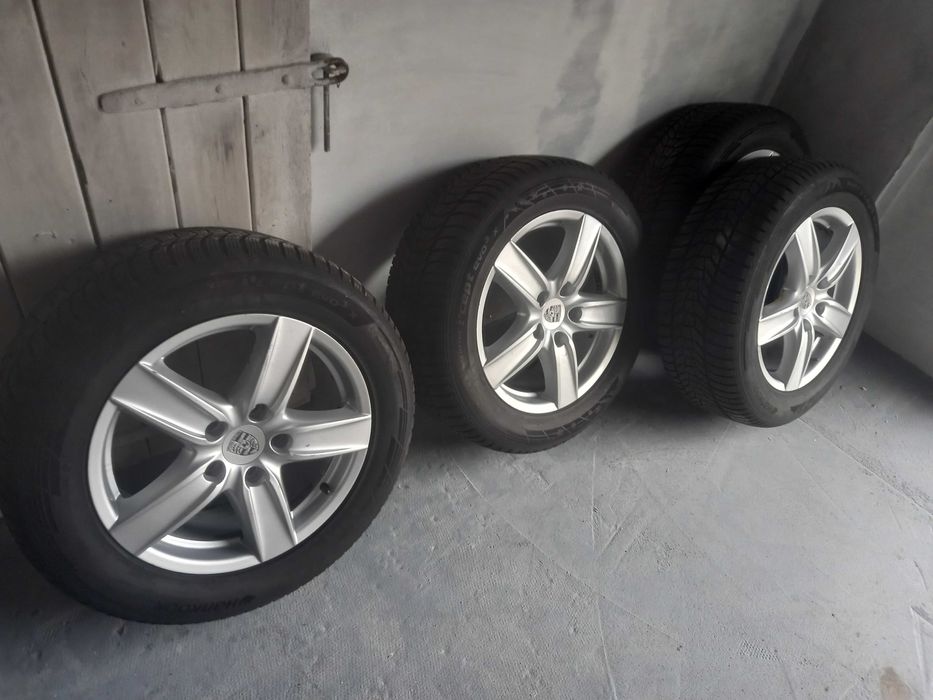 Komplet alu felgi z oponami Porsche Cayenne 255/55/18