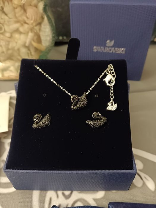 Conjunto Swarovski cisne