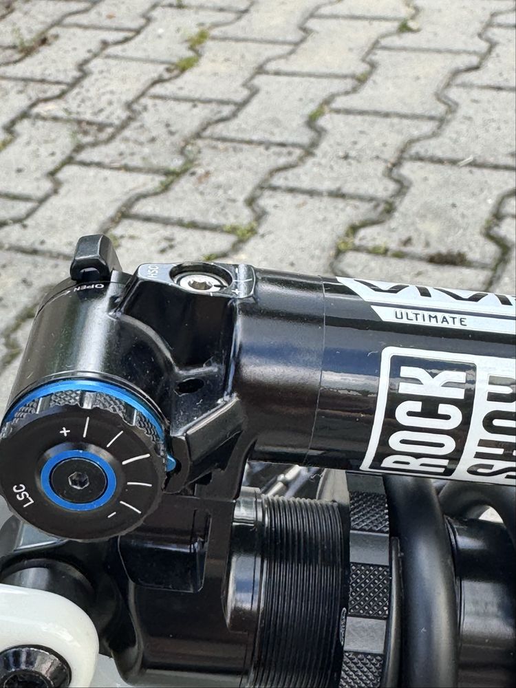Santa Cruz Bronson 4.1 CC r L , jak nowy