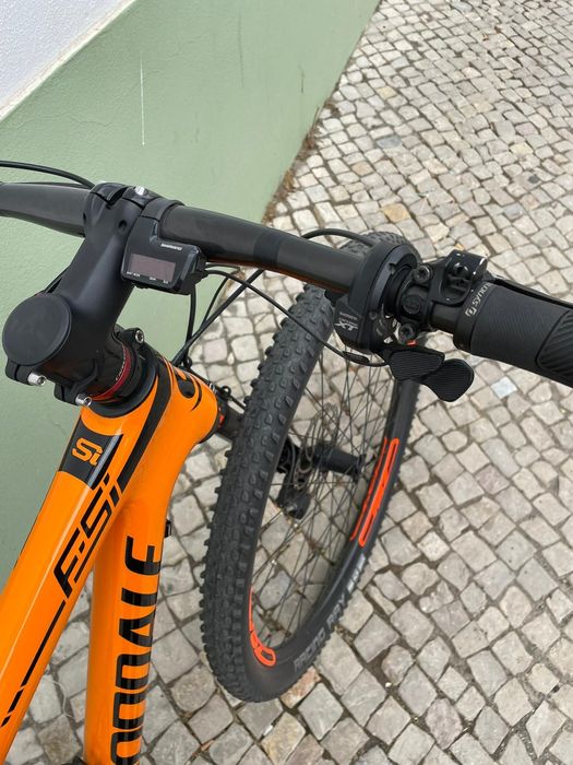 799€
Cannondale FSI carbon 1
Rodas carbono 
Transmissão eletrónica Di2