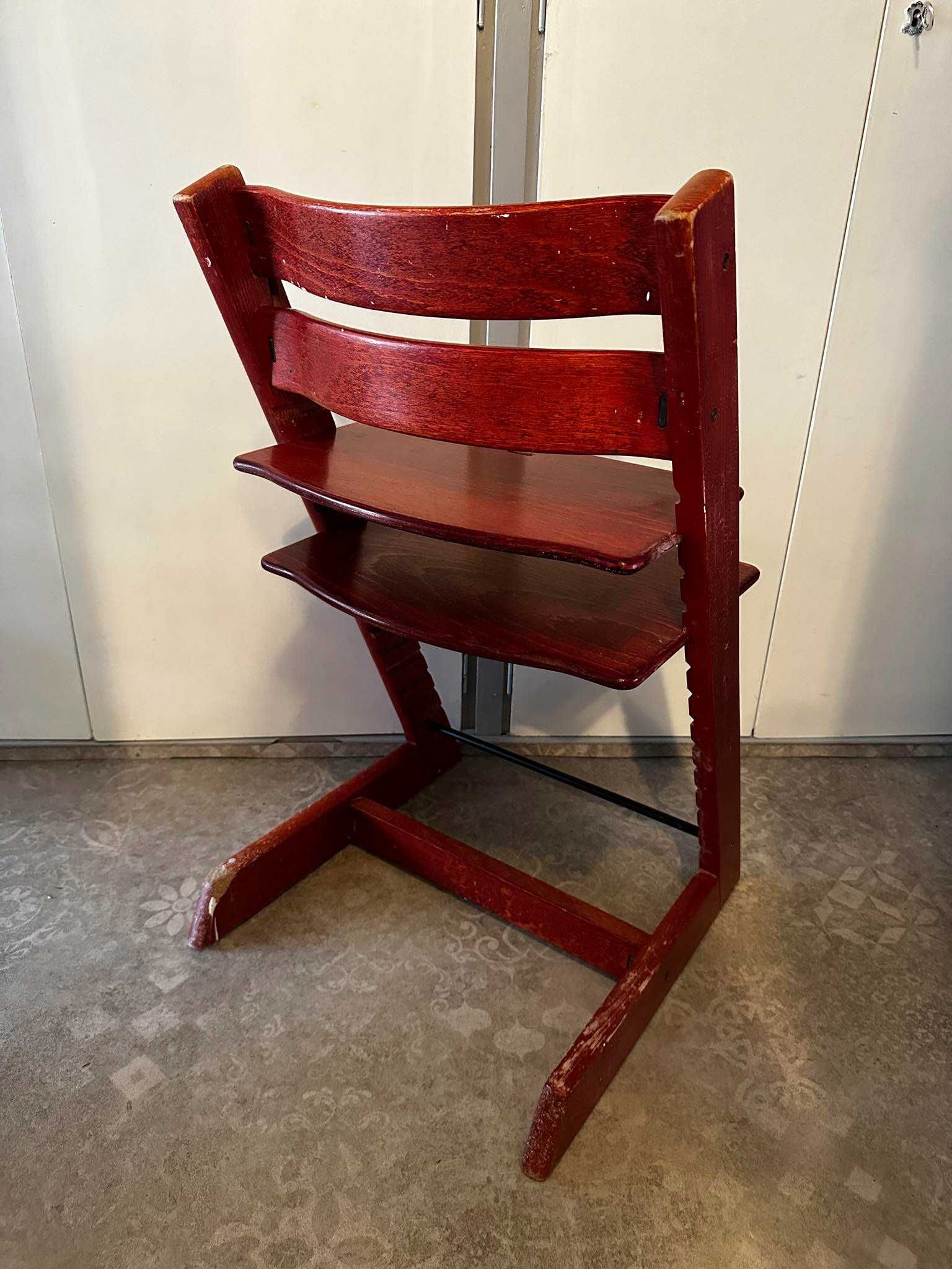 Sprzedam drewniane krzesełko firmy STOKKE TRIPP TRAPP