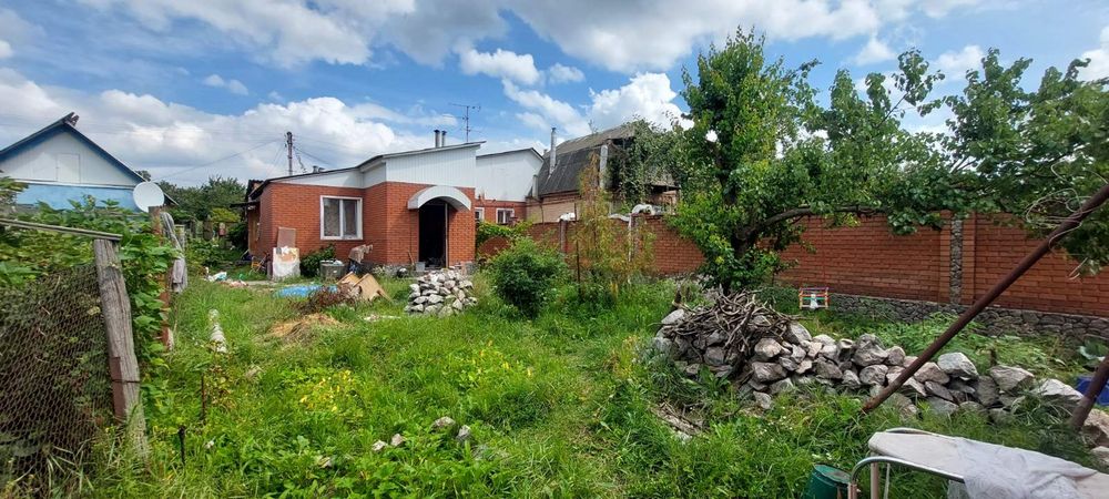 Продам большую часть дома Одесская