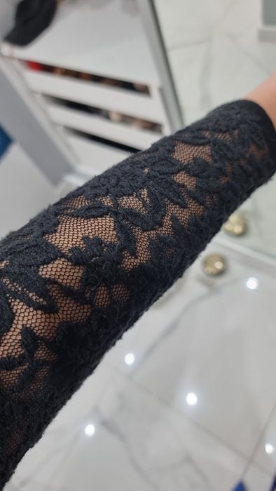 Sukienka z koronką Orsay