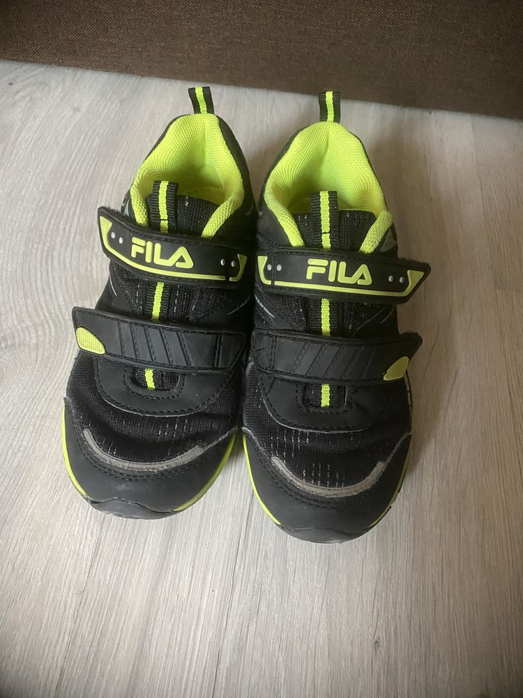 Детские кроссовки Fila 29 размер