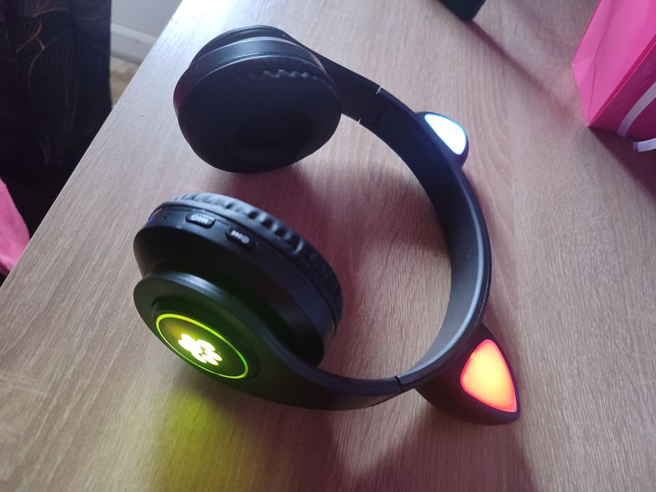 Наушники беспроводные