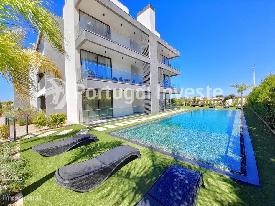 Em Exclusivo! T2 de luxo no Condomínio Charme Apartamentos em Albuf...