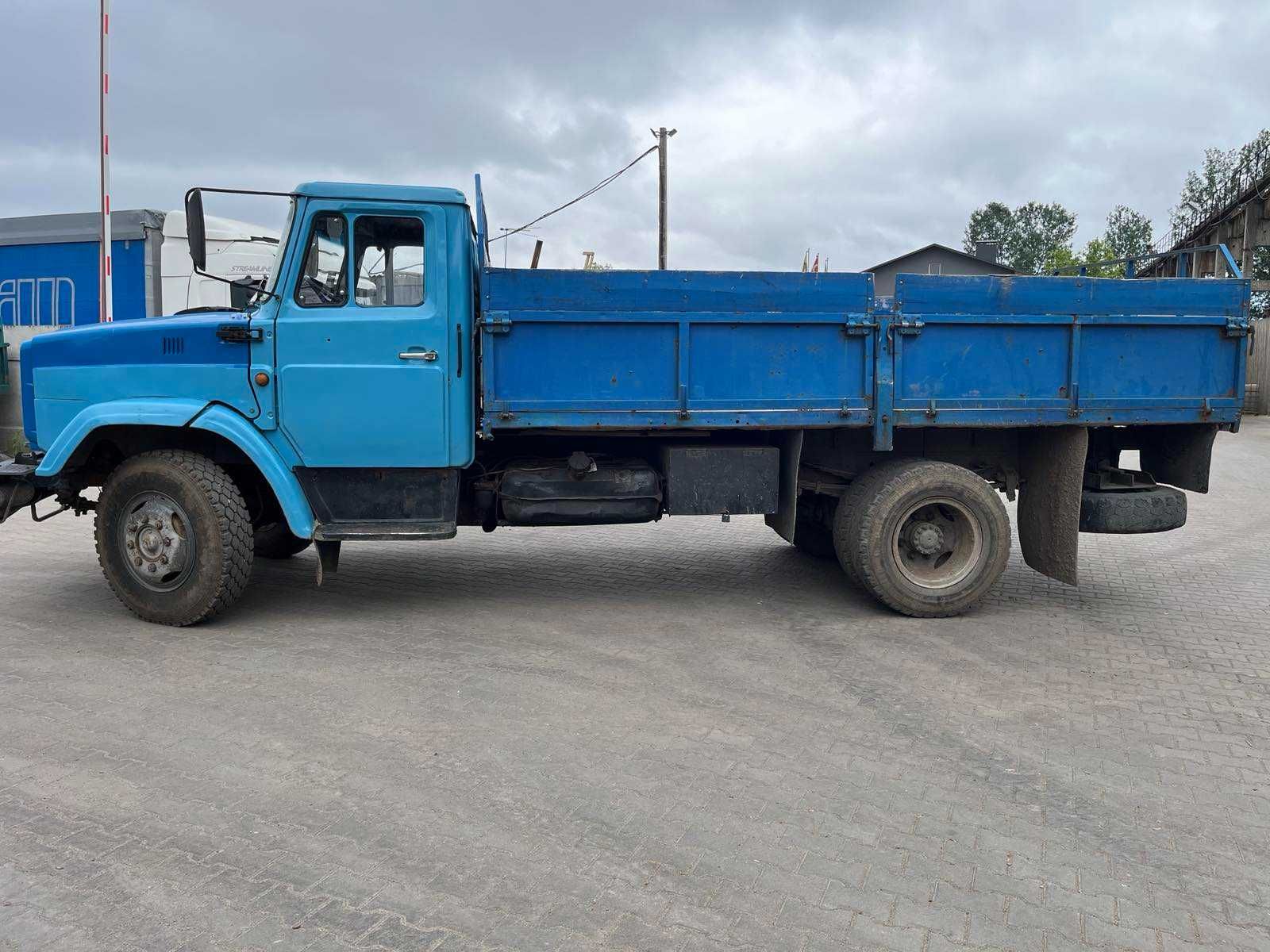 продам автомобіль ЗІЛ 4331