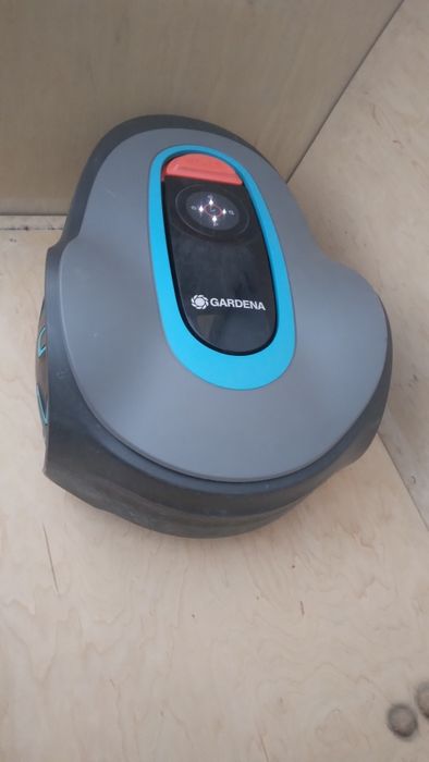 Robot koszący Gardena SILENO minimo 500 m² Bluetooth  Husqvarna zestaw
