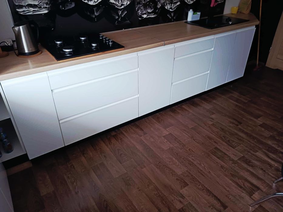 Białe meble kuchenne BRW - 3 lata, stan dobry