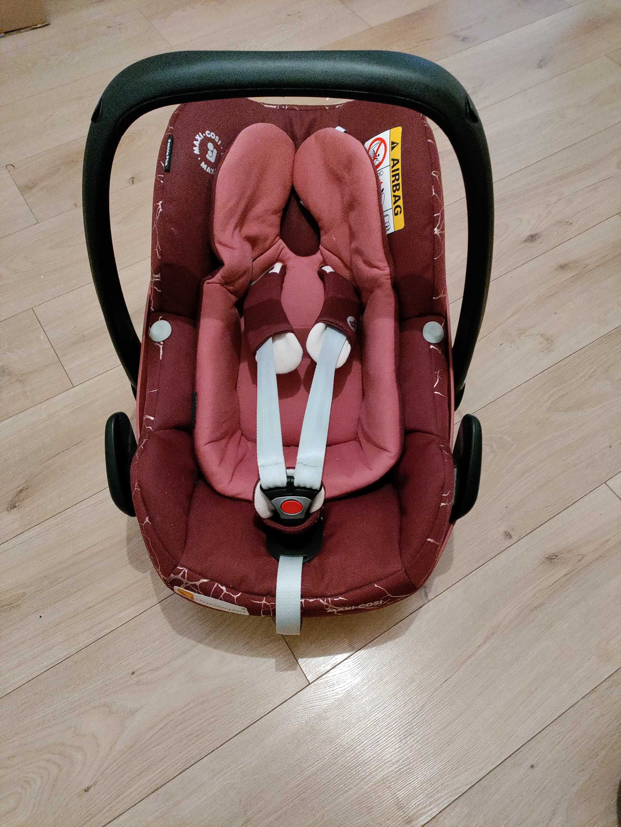 Bezwypadkowy Fotelik Maxi-Cosi Pebble Plus 0-13 kg, Isofix, 2wayFix