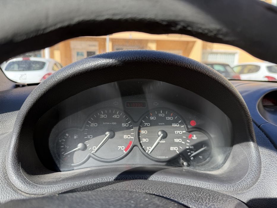 Peugeot 206 1.1 gasolina