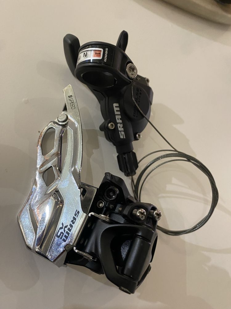 Desviador dianteiro SRAM X5 e pssador