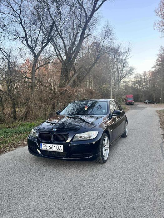 BMW SERIA 3 E90 2010