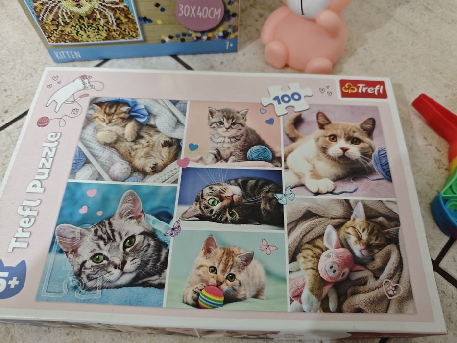Puzzle trefl koty kotki układanka prasowanka lampka popit zabawka