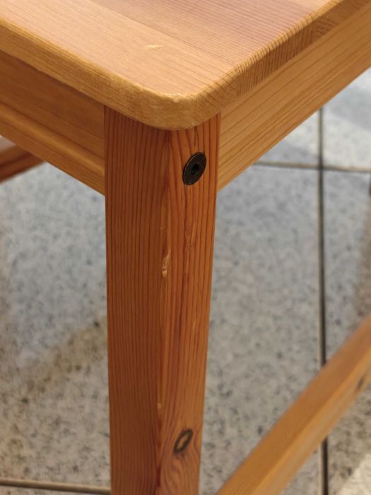 Conjunto de Mesa e 4 Cadeiras JOKKMOKK da IKEA – Madeira Maciça