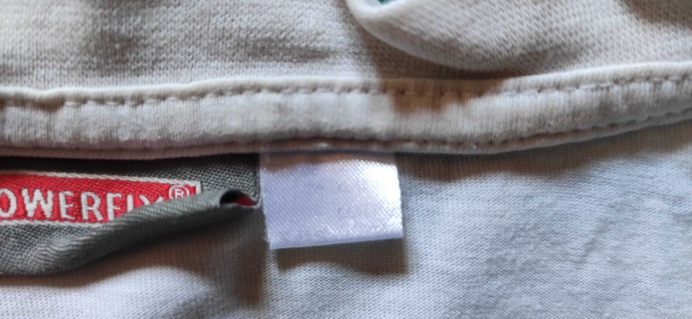 3 T-shirts Tamanho L Usadas para Trabalho (Pintor, Serralheiro, etc.)