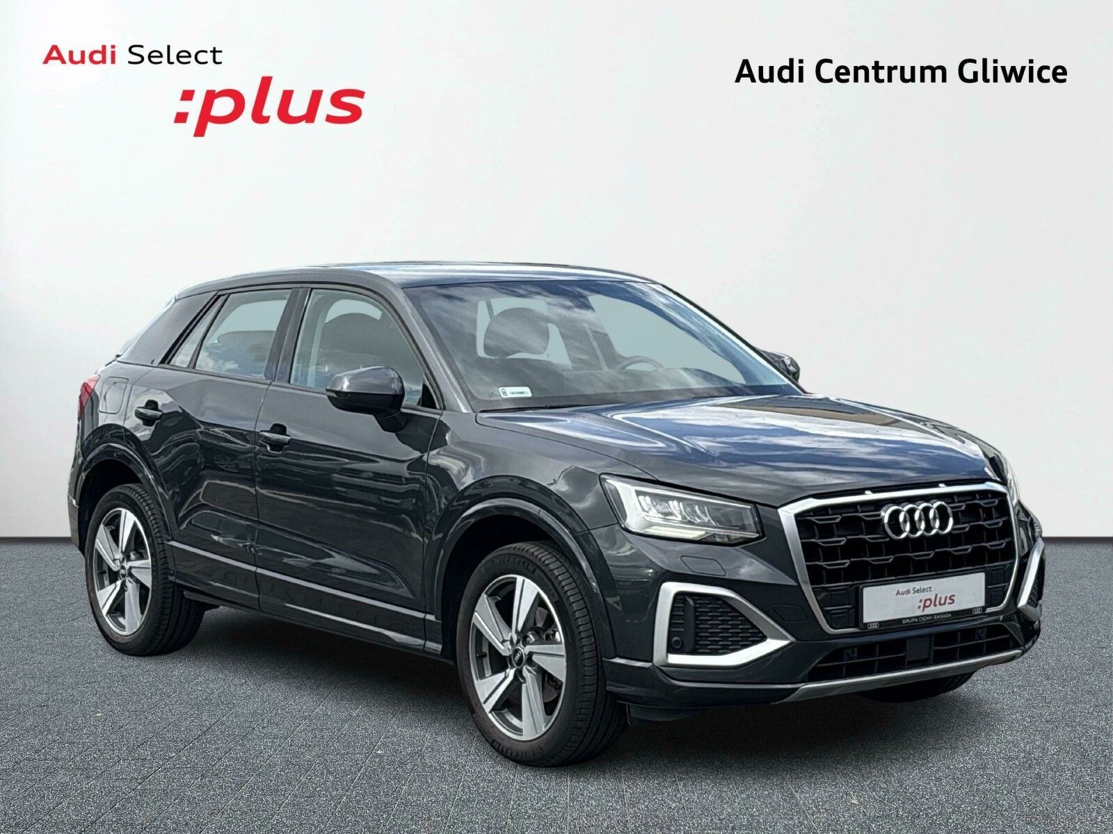 Audi Q2 LED Apple carplay Android auto Kamera cofania Tempomat