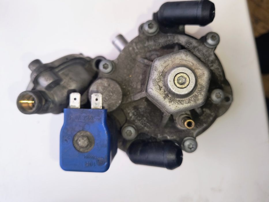 Продам газовий редуктор Tomasetto AT09 до 245 л.с. (4 покоління)