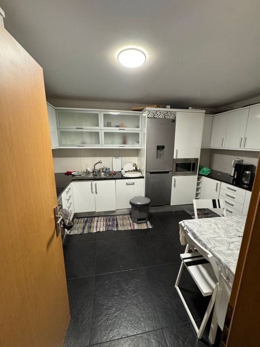 Quarto - Lisboa Ameixoeira