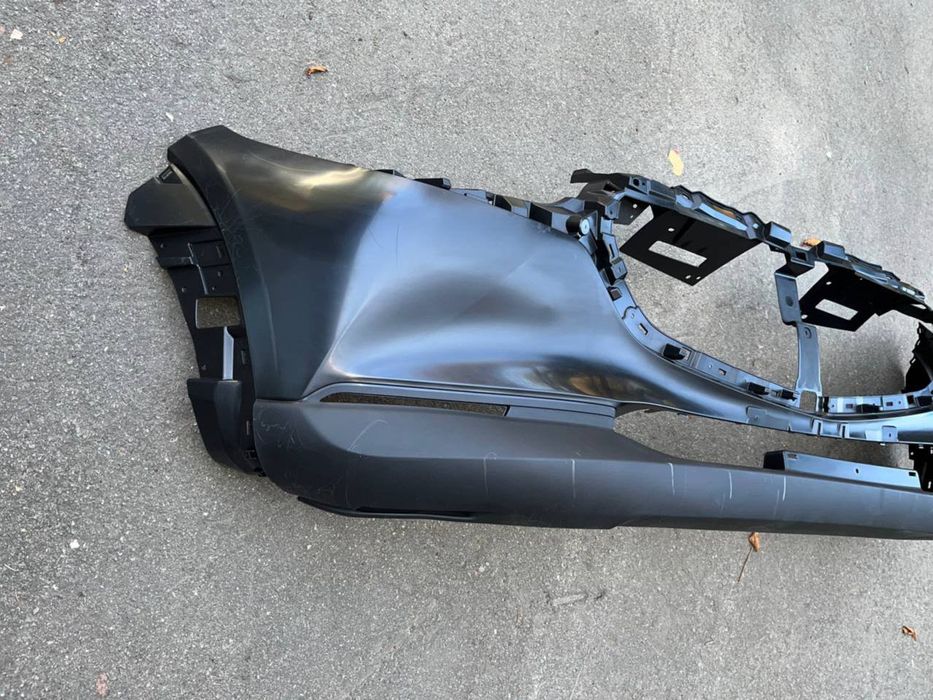 Бампер передній Mazda CX-30 2020+