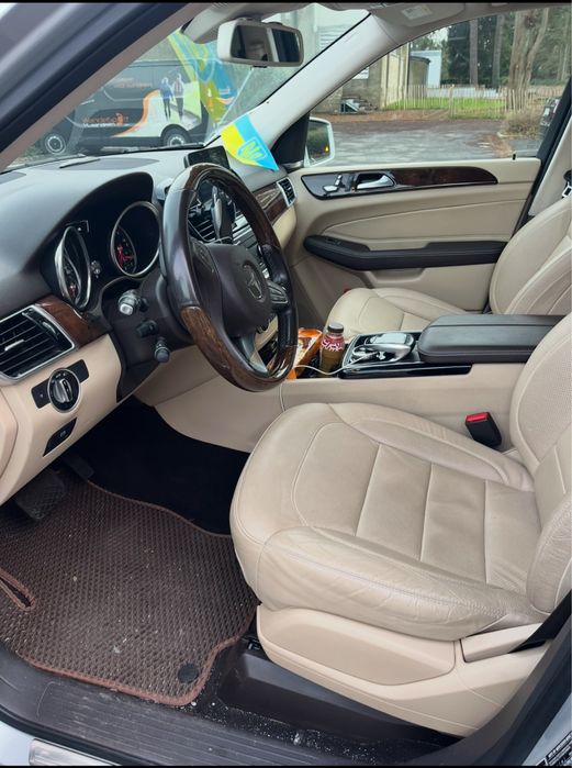 Продаж Мерседес GlE 300 D