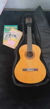 Guitarra clássica Yamaha