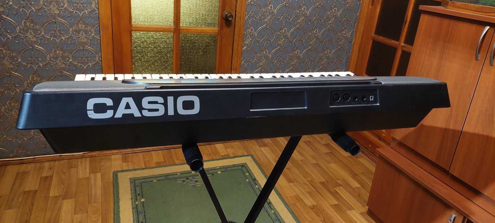 Синтезатор Casio CTK571 динамический