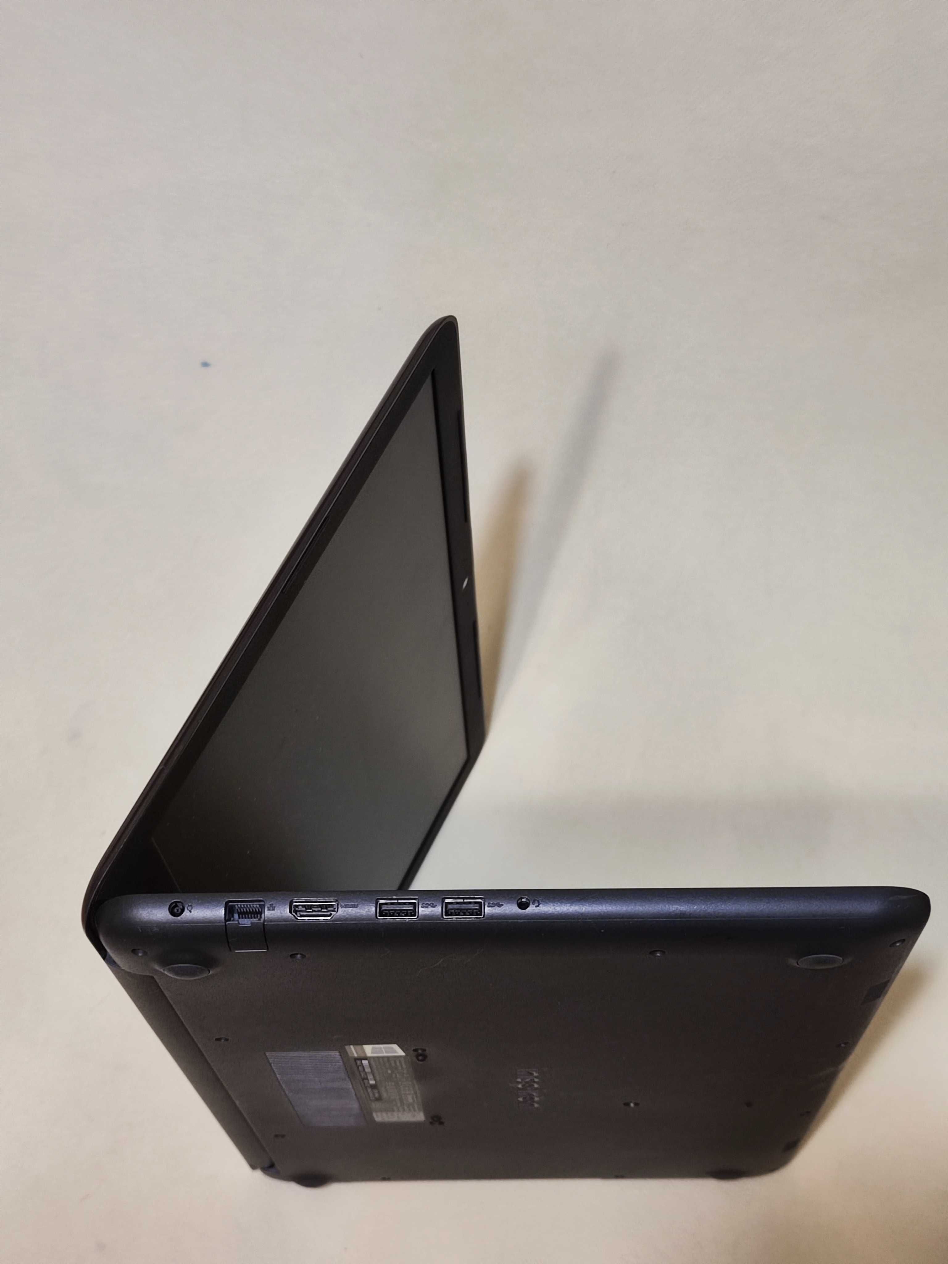 Ноутбук DELL Inspiron 5767 17.3" Core i5-7200U/DDR4 8Gb/SSD