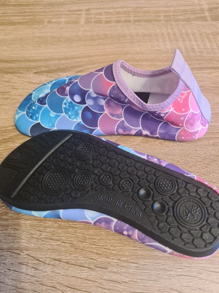 Buty do wody dla dziewczynki 28/29